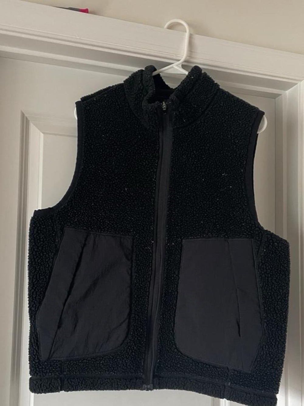 lululemon athletica Black Sherpa Fleece Vest